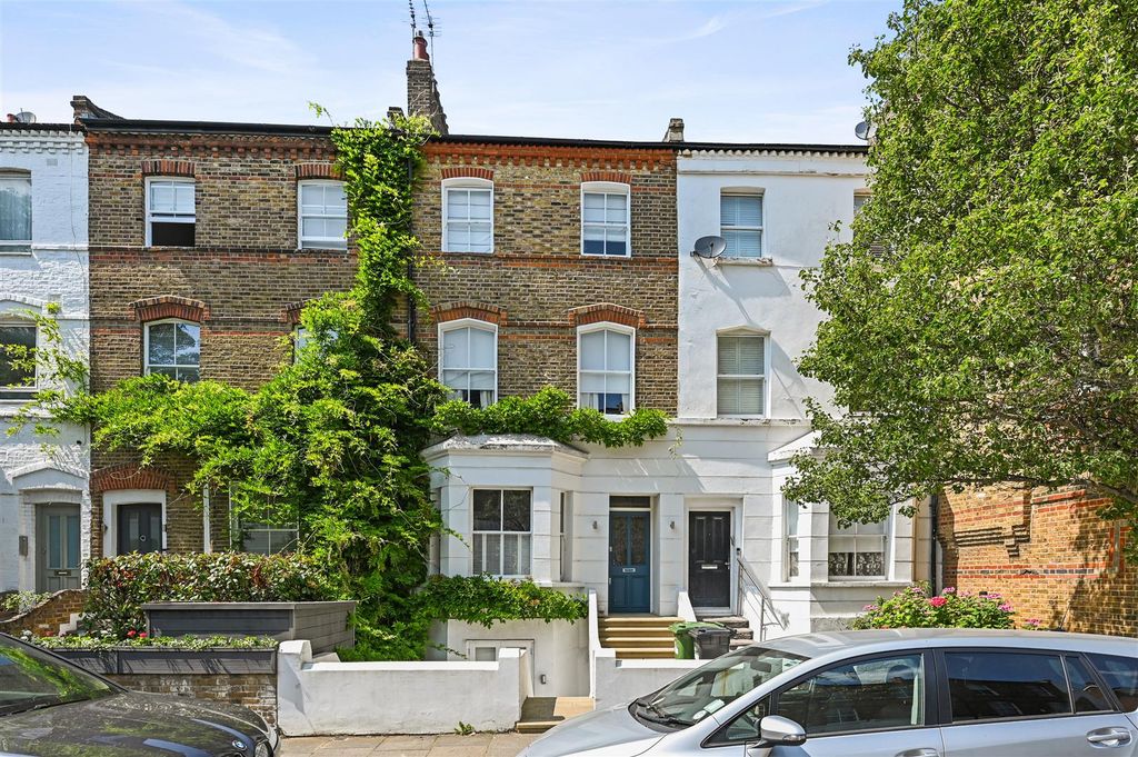 Property photo 1 of 16 Exterior