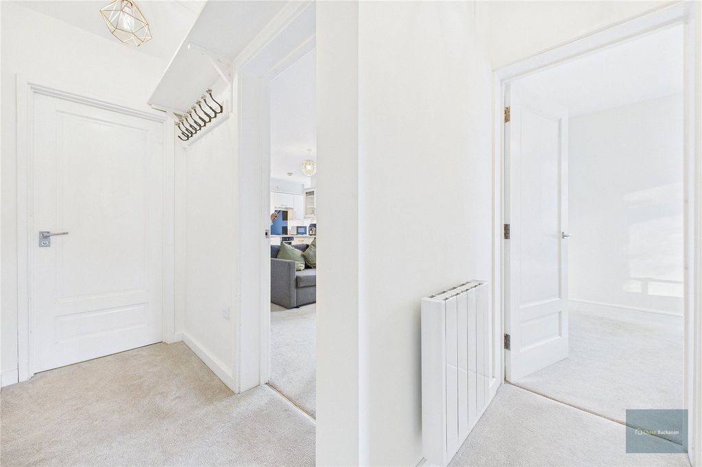 Property photo 3 of 10 Picture No. 08