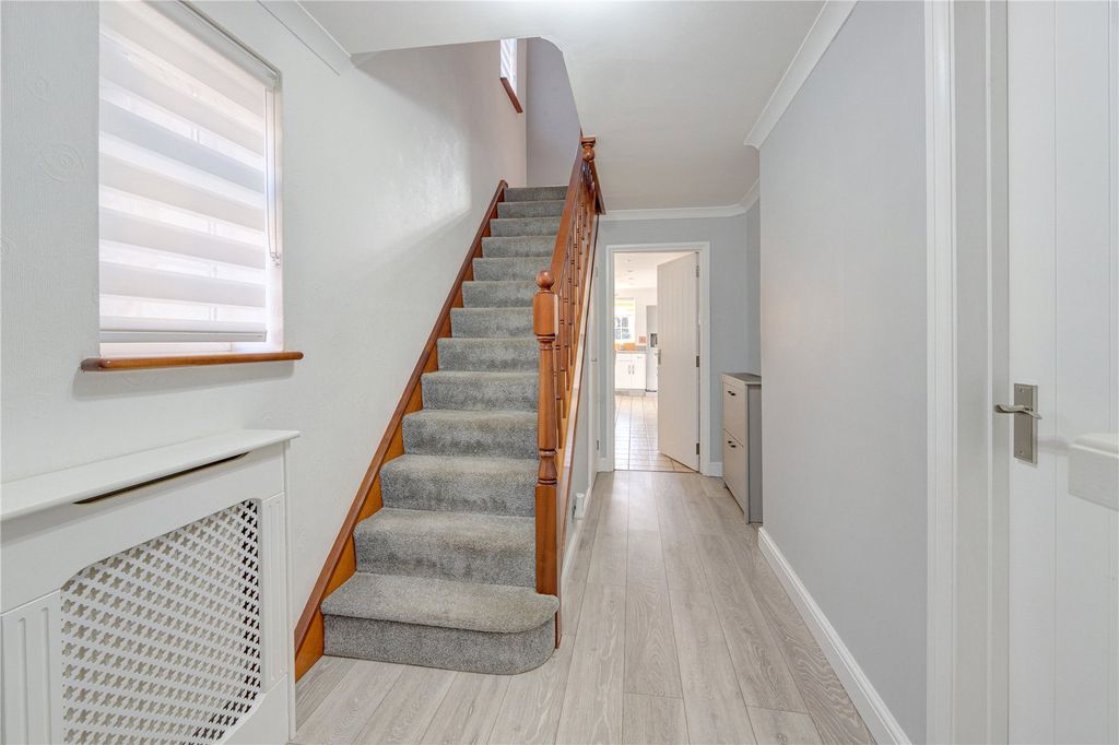 Property photo 3 of 29 Picture No. 07