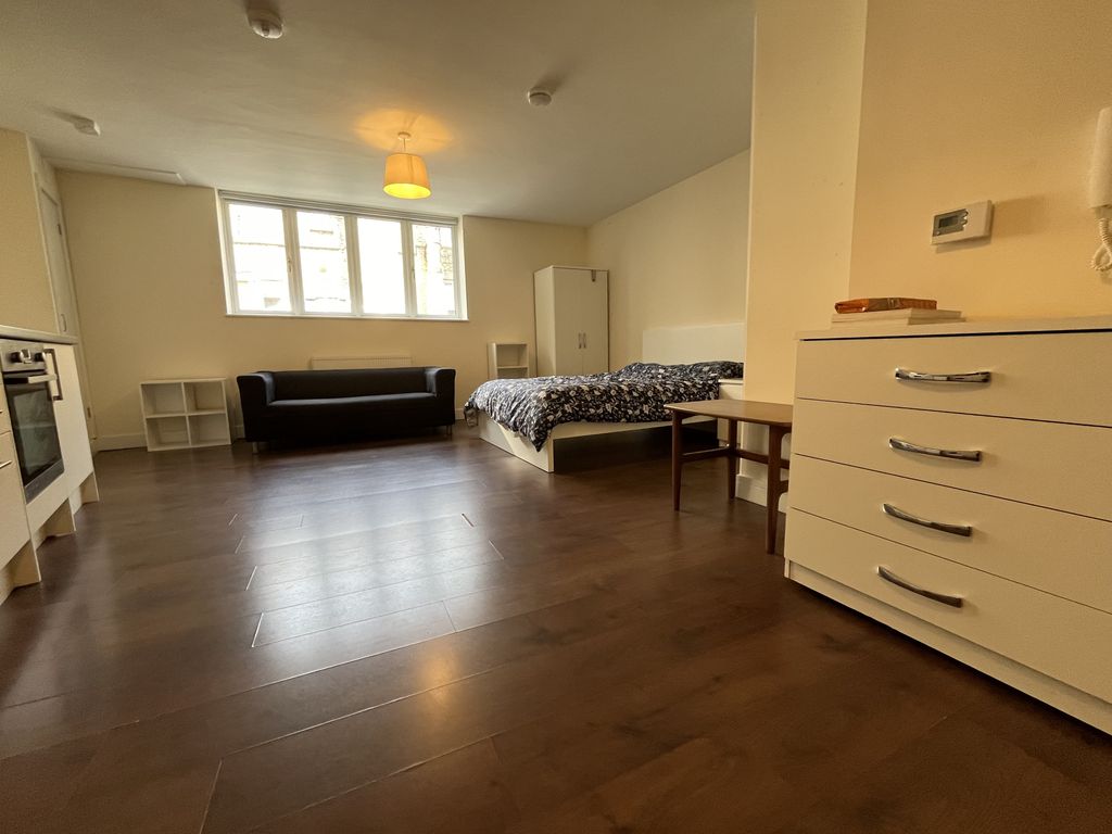 Property photo 2 of 7 Img_0692