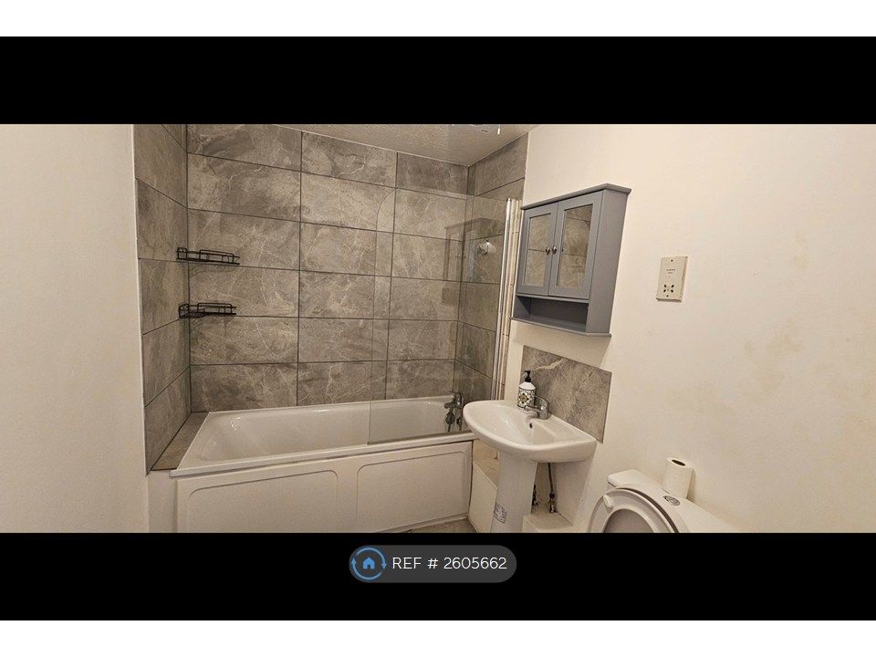 Property photo 2 of 5 Refurbished Bathroom