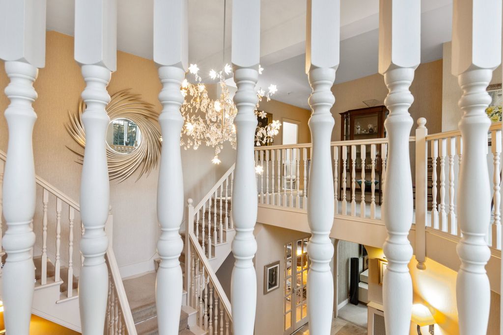 Additional image 20 of 5 bed detached house for salePine Coombe, Croydon CR0