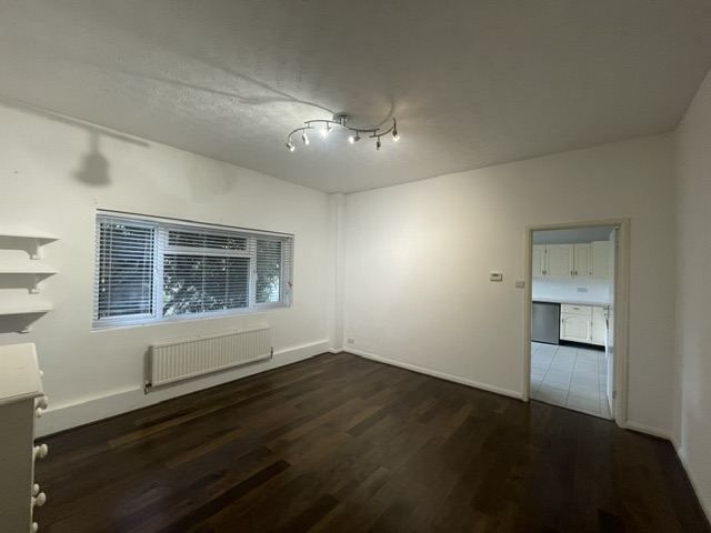 Property photo 2 of 14 Img 7157