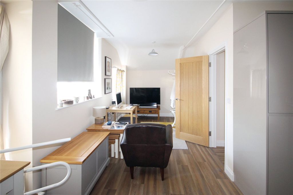 Property photo 3 of 8 Picture No. 03