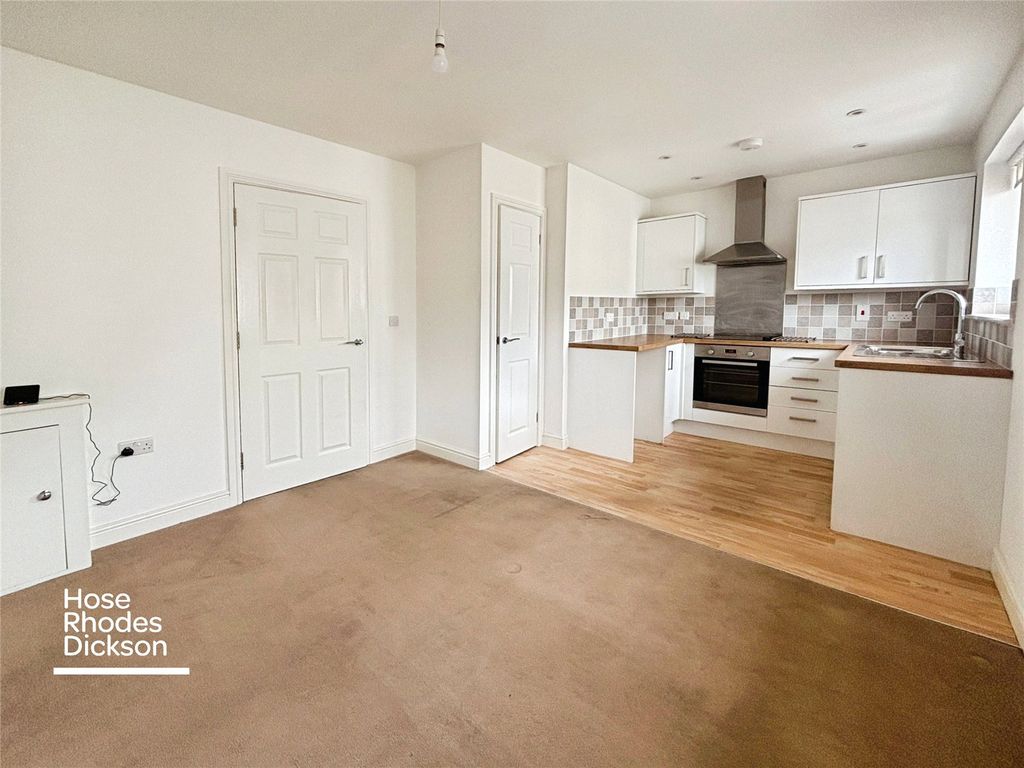Property photo 2 of 10 Picture No. 30