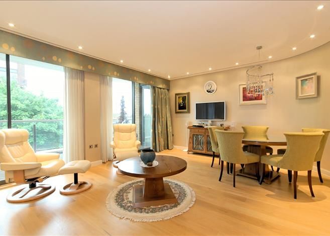 Property photo 2 of 8 Reception Room
