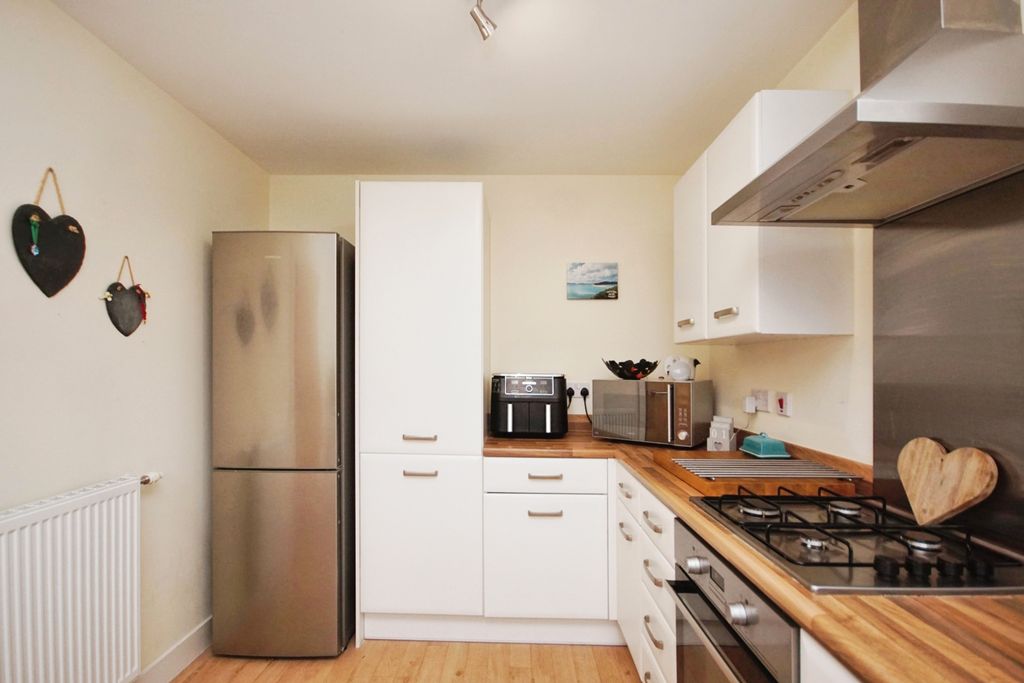 Property photo 3 of 17 Photography