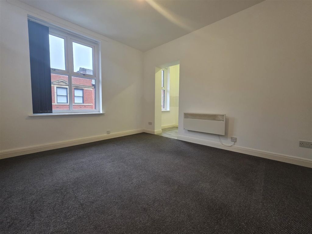 Property photo 2 of 8 20260309_085002.Jpg