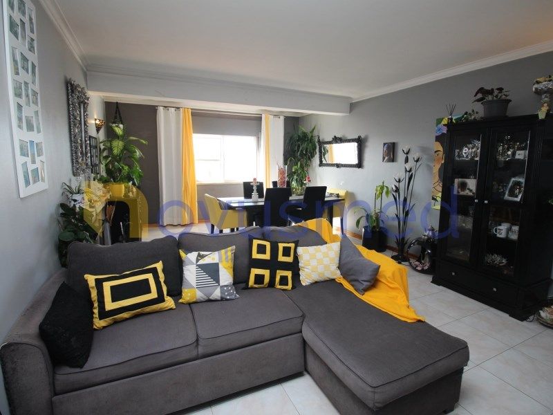 Property photo 3 of 52