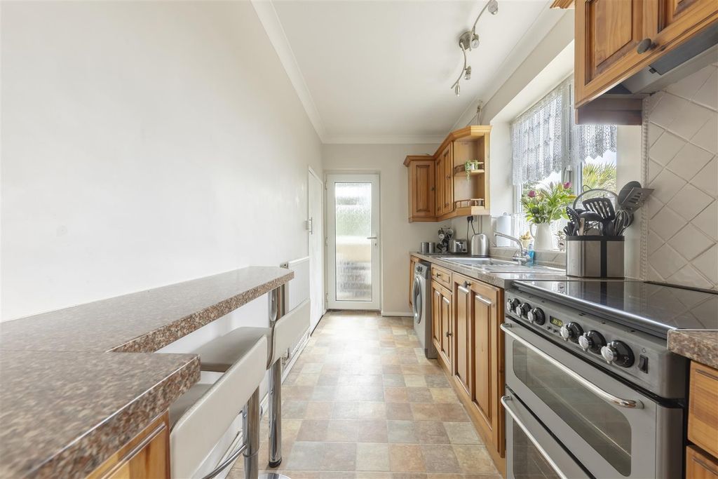 Property photo 2 of 25 Ba-6.Jpg