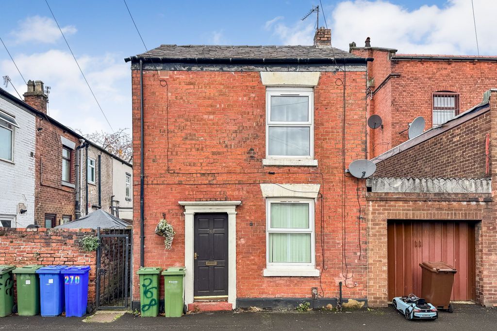 Property photo 1 of 1 268 John Street West, Ashton-Under-Lyne Ol7 0Ny