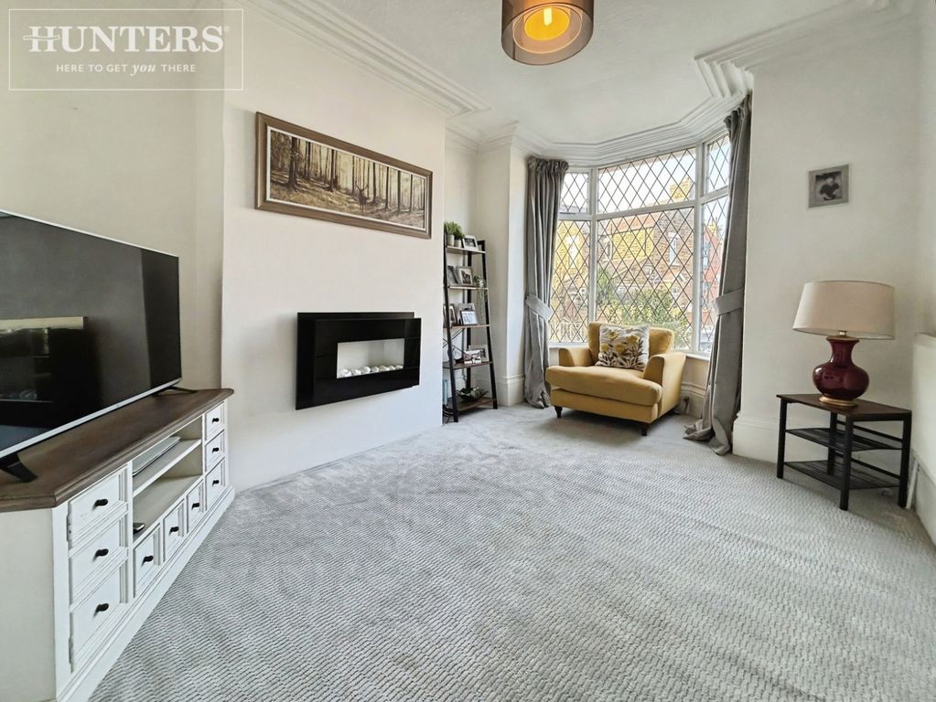 Property photo 2 of 17 Pbox-Img.Jpg