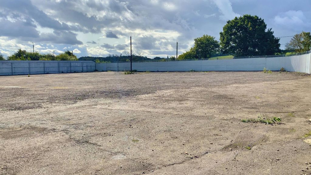 Property photo 2 of 6 Image 1