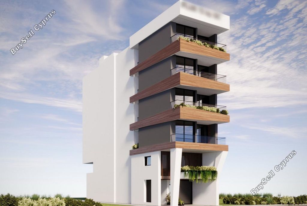 Property photo 3 of 6