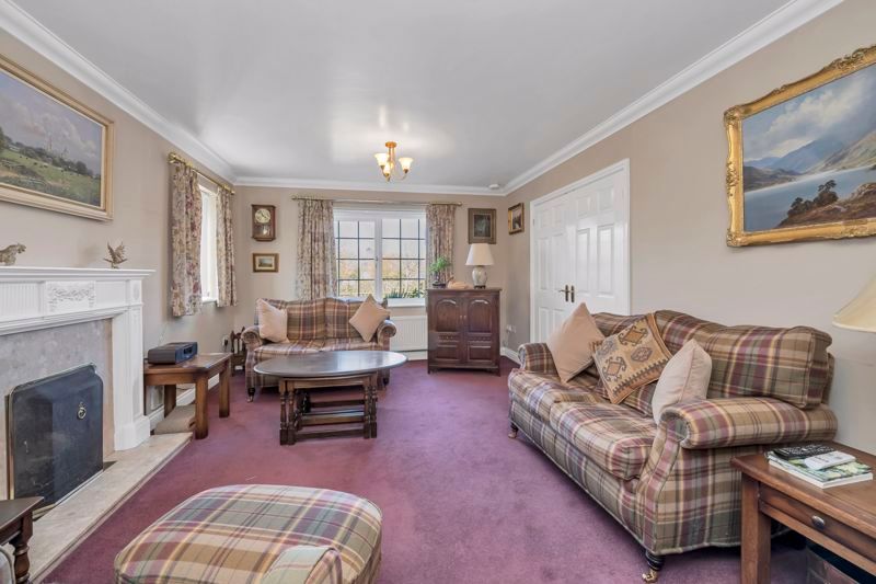 Property photo 2 of 26 Sitting Room