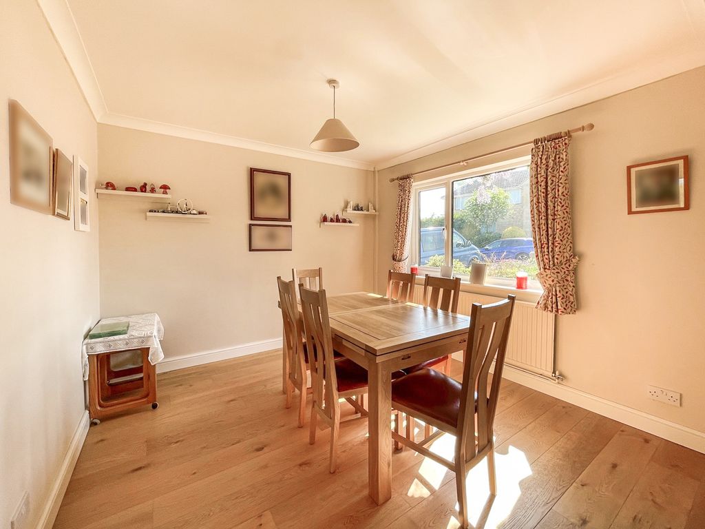 Property photo 3 of 14 18