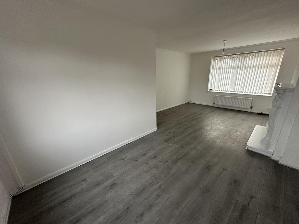 Property photo 2 of 12 Living Room