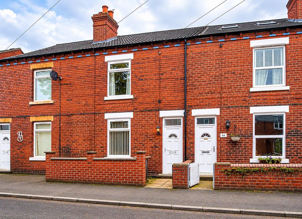 Property photo 1 of 9