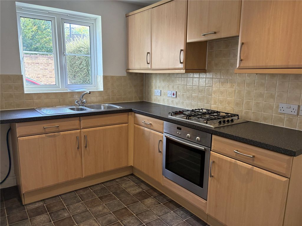Property photo 2 of 13 Picture No. 04