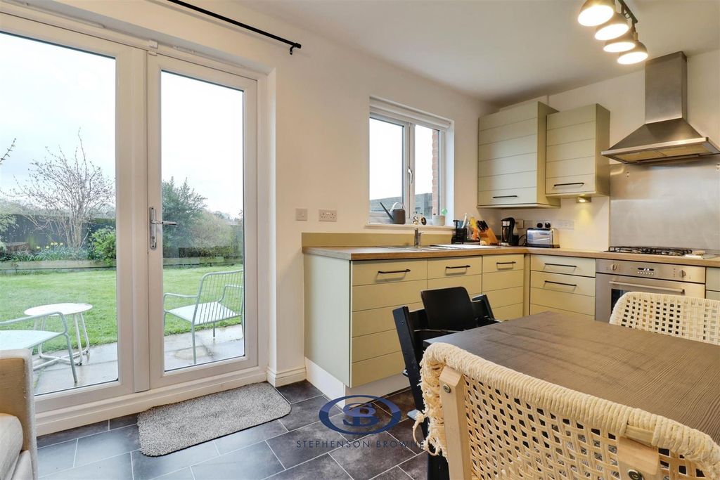 Property photo 3 of 35 14F99B45-Img_8215-Img_8217.Jpg