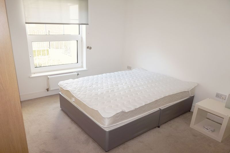 Property photo 3 of 7 Master Bedroom