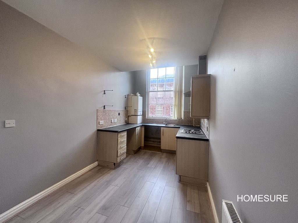 Property photo 3 of 6 Kithchen 108 Oakhouse