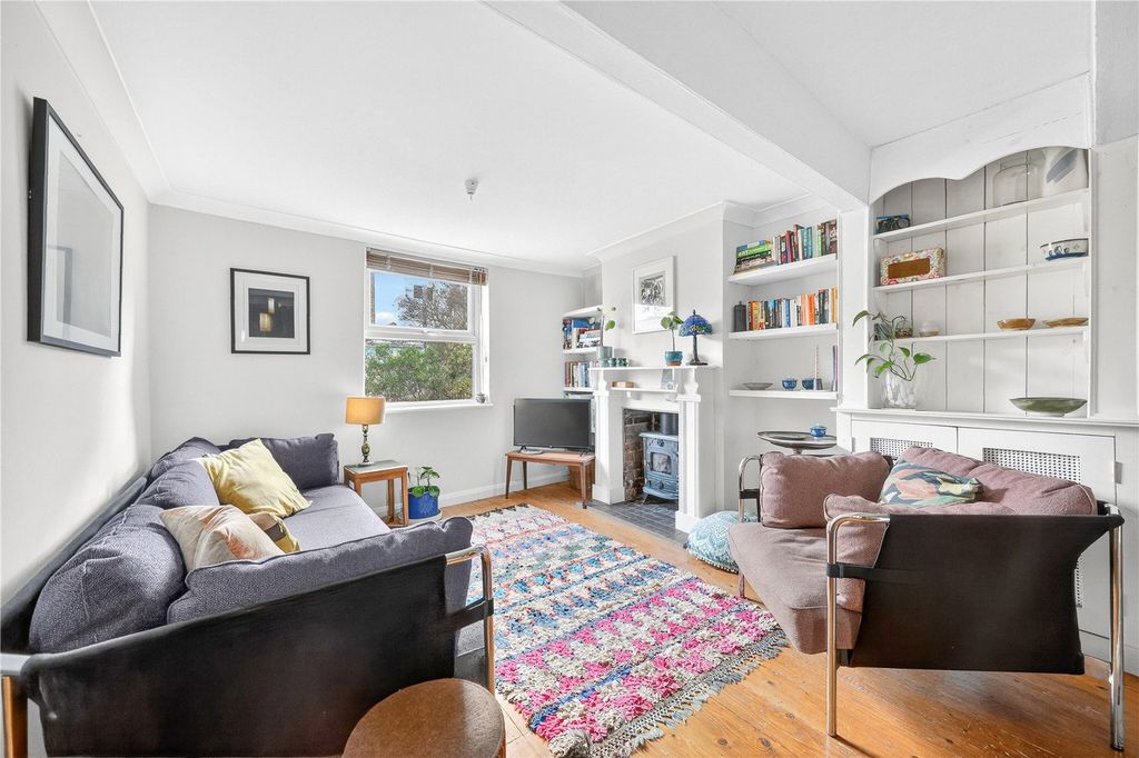 Property photo 1 of 15 Picture No. 16