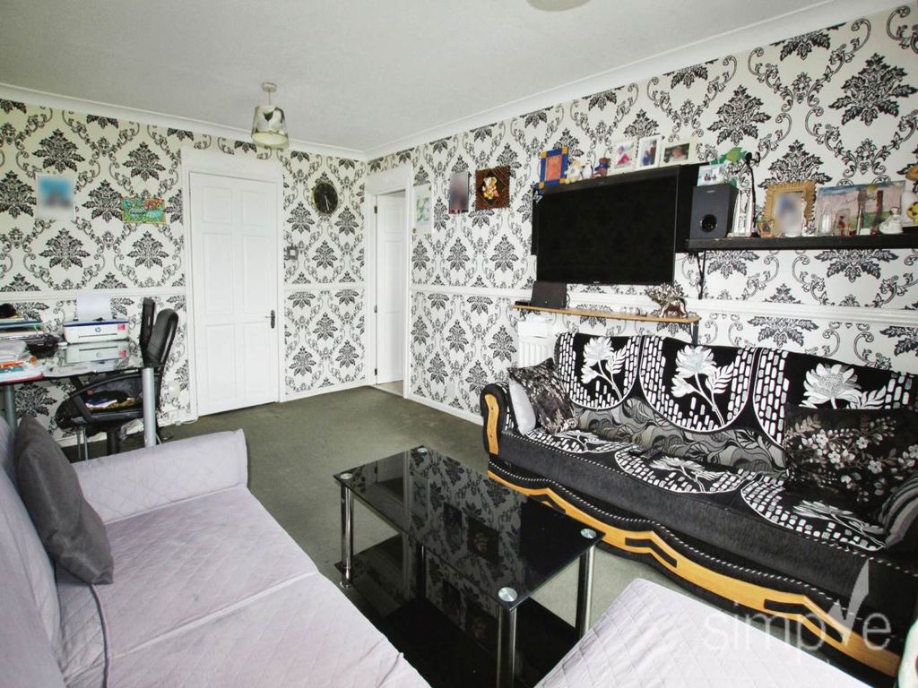 Property photo 1 of 11 Img_9529