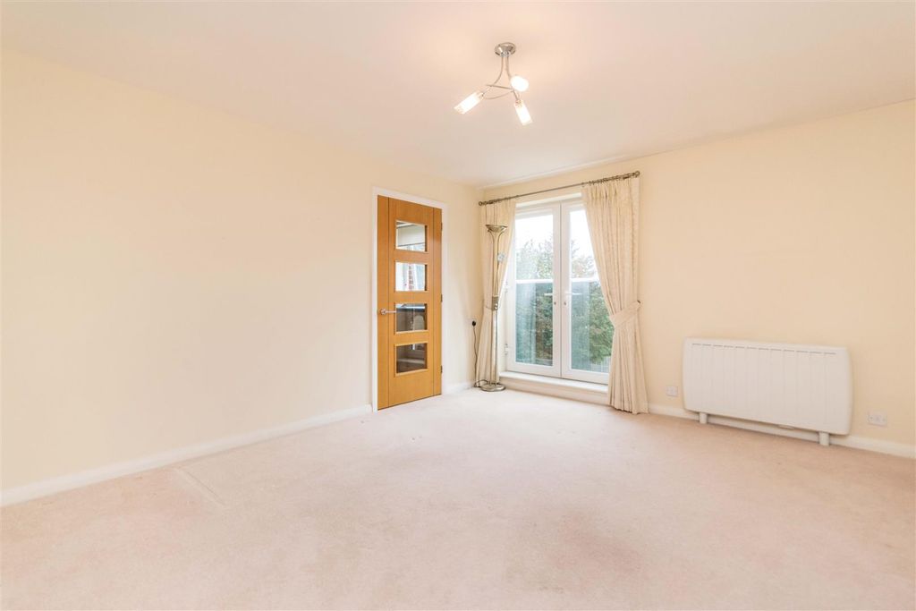 Property photo 3 of 24 1A594910-1617-Ec11-B6E6-002248412Bb8.Jpg