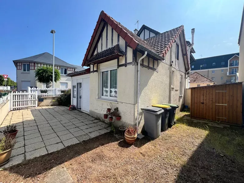 Property photo 1 of 10