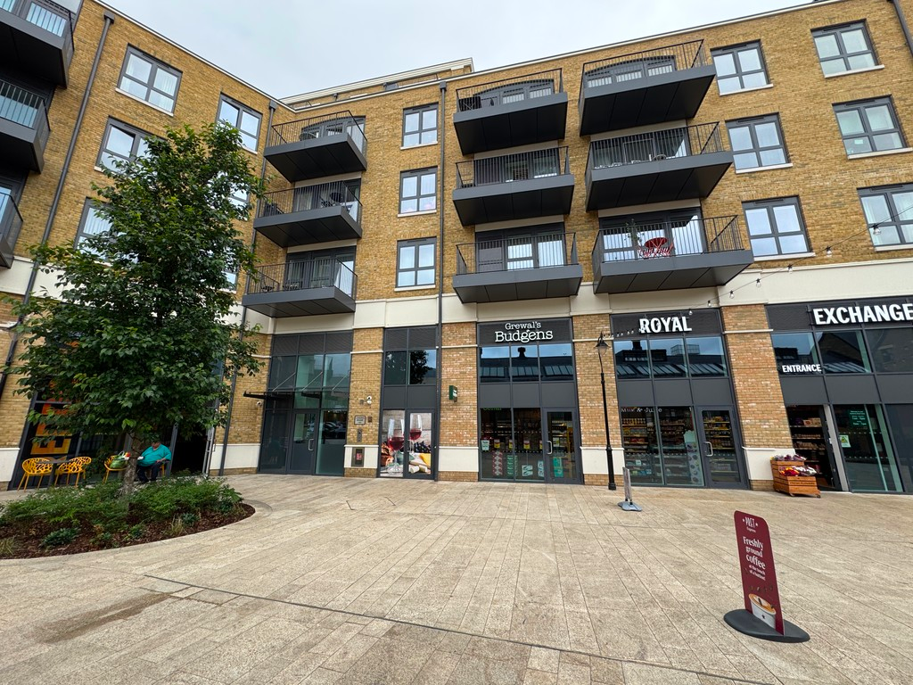 Property photo 2 of 20