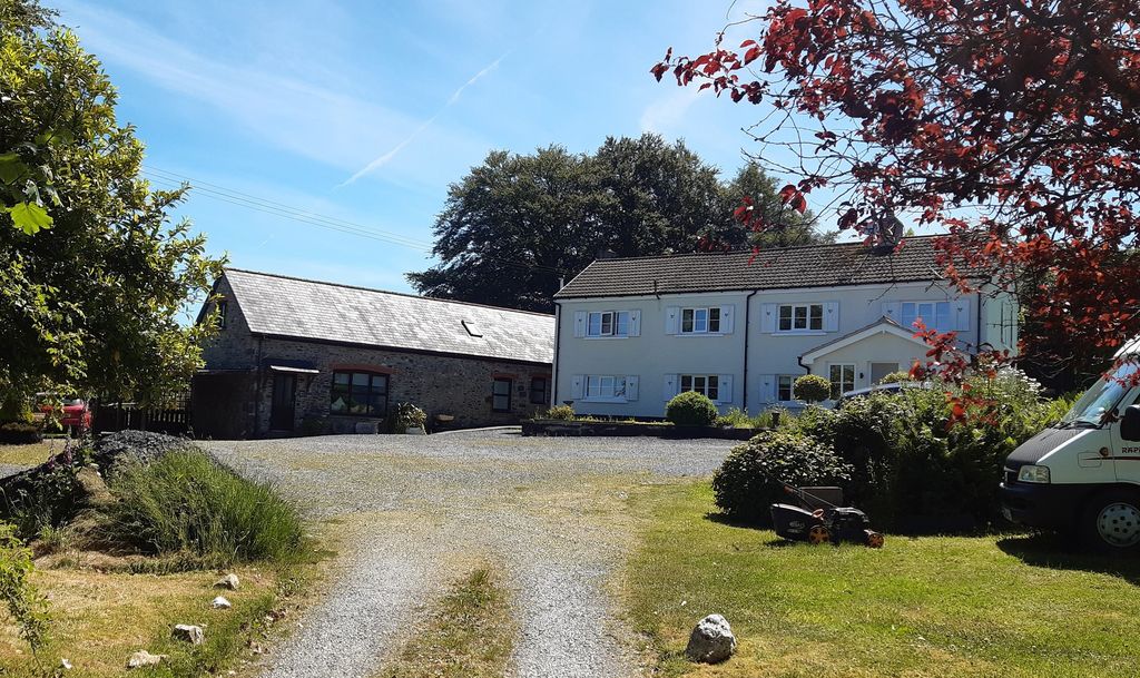 Property photo 2 of 40 Not Specified