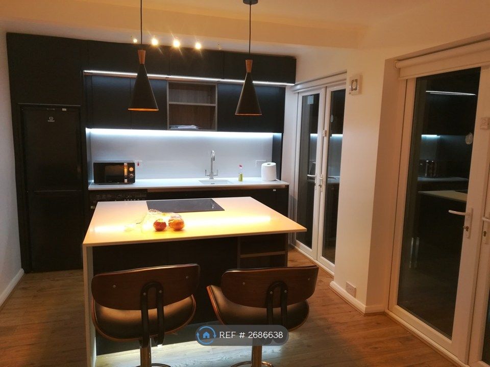 Property photo 2 of 17 Gorgeous Kitchen At Night