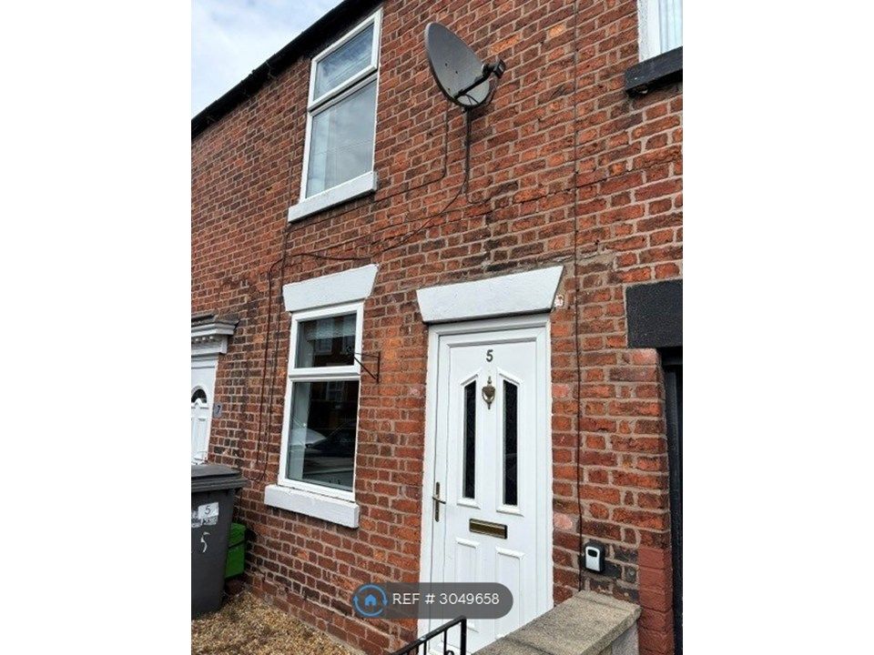 Property photo 2 of 12
