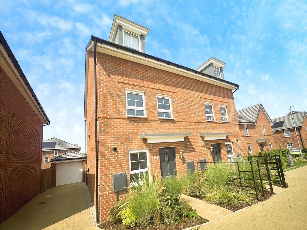 Property photo 1 of 14 Picture No. 03