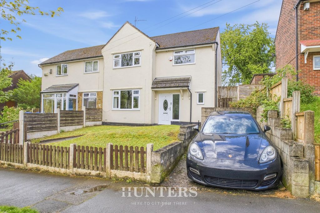 Property photo 1 of 18 Whalley Road (23).Jpg