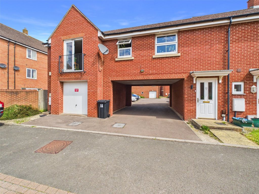 Property photo 1 of 8 Picture No. 10