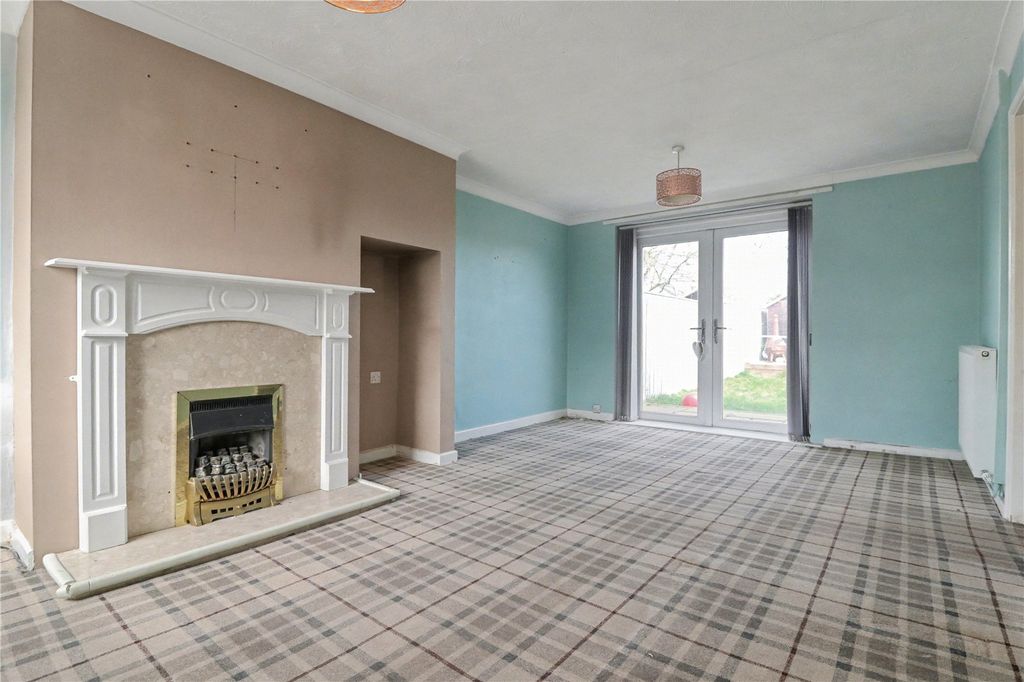 Property photo 2 of 12 Picture No. 02