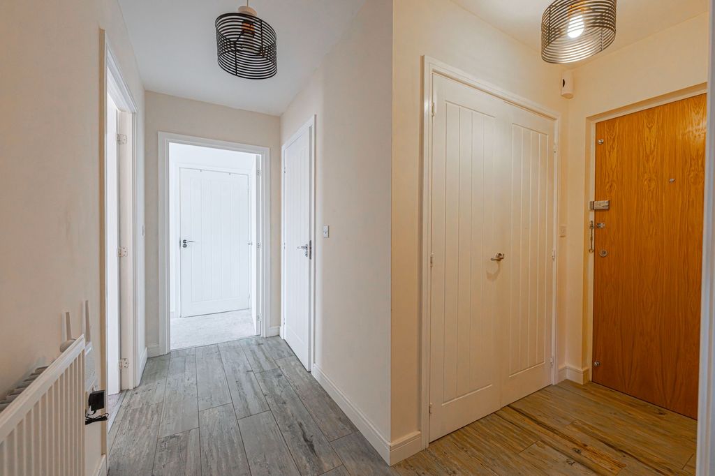 Additional image 12 of 2 bed flat for saleBaroque Court, The Serlio NP19