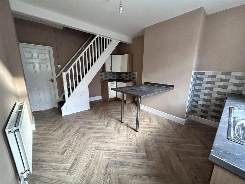 Property photo 2 of 7 Img_0154.Jpeg