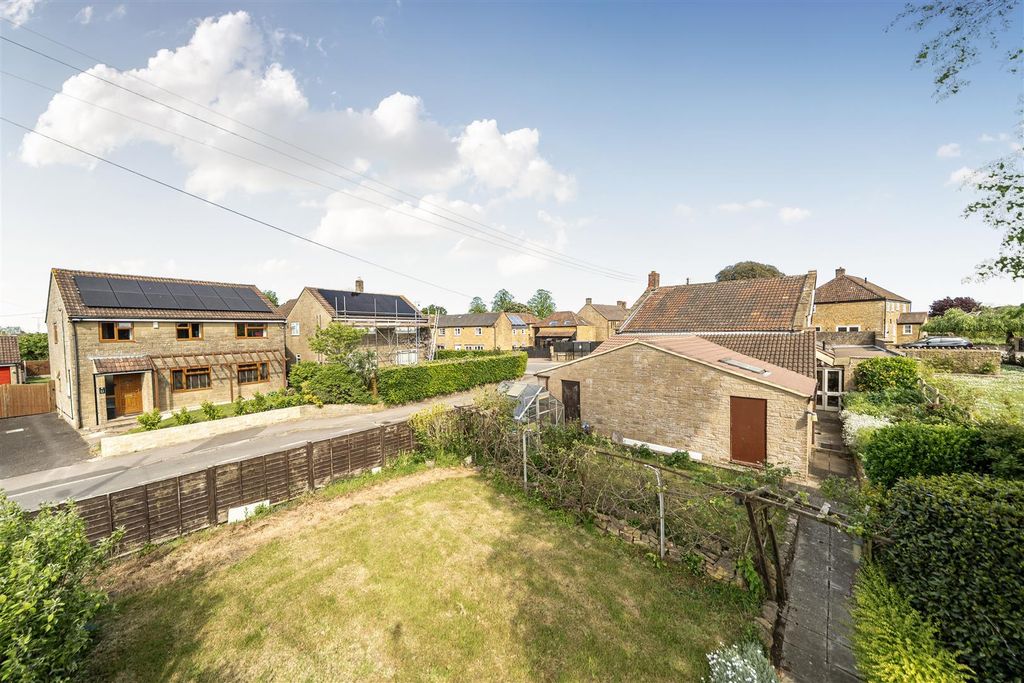 Property photo 2 of 21 1447649-1-69F37A628F1Da.Jpg