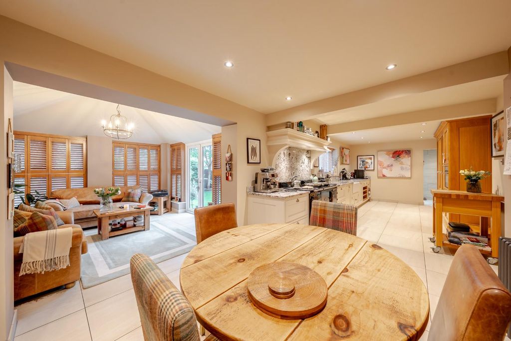 Property photo 2 of 18 Dsc02689-Hdr.Jpg
