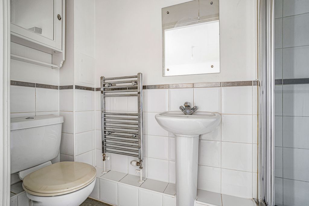 Property photo 2 of 13 3 90716