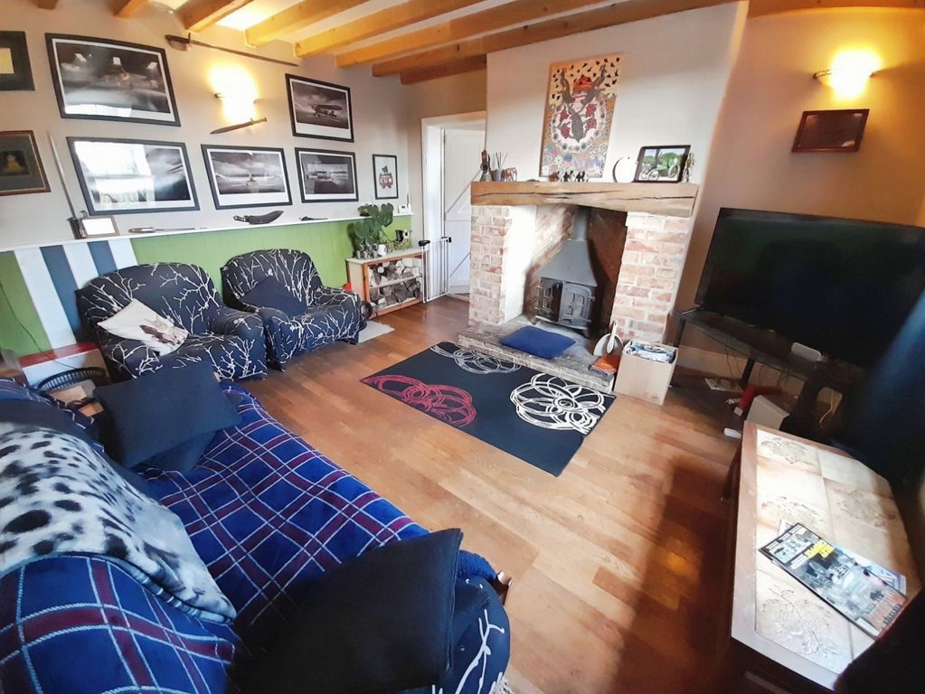 Property photo 2 of 20 Pbox-Img.Jpg