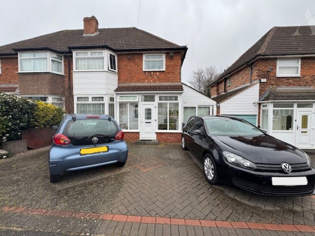 Property photo 1 of 10 73 Twycross Grove Frontage