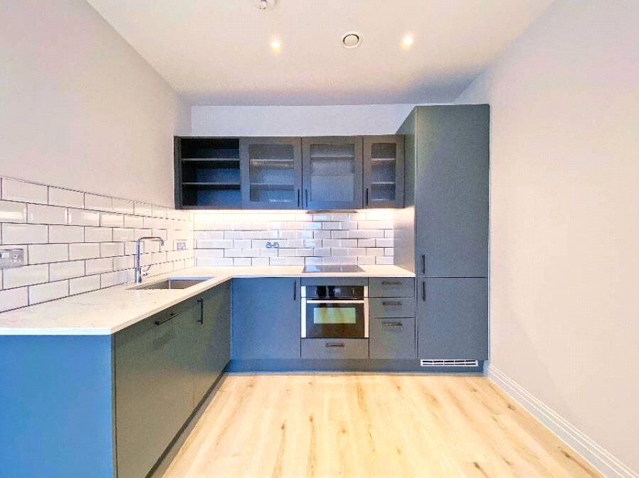 Property photo 2 of 11 Picture No. 27