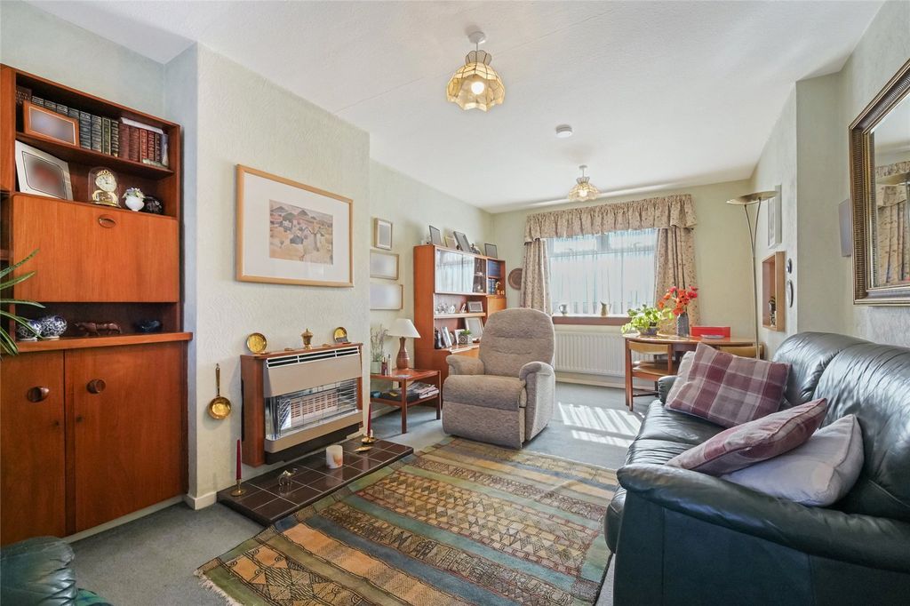 Property photo 2 of 22 Picture No. 03