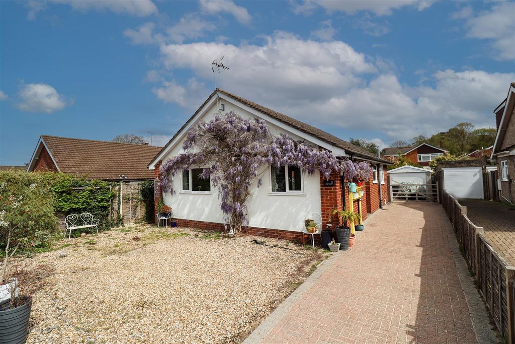 Property photo 1 of 14 Front