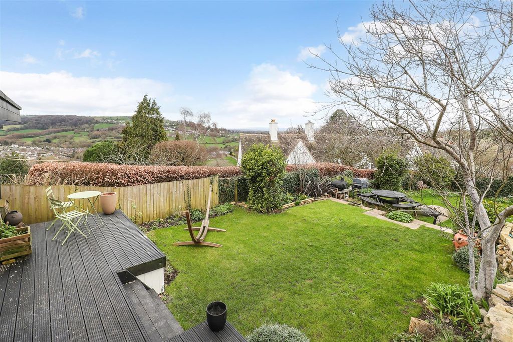 Property photo 3 of 28 Ph26_6446643-2.Jpg