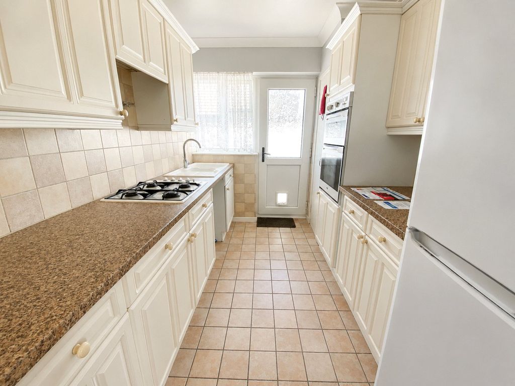 Property photo 3 of 12 Picture No. 09